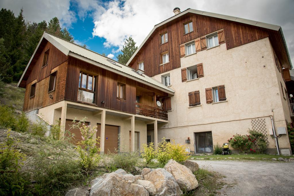 Chalet Les Moineaux Chambres D'Hotes Jausiers Eksteriør billede