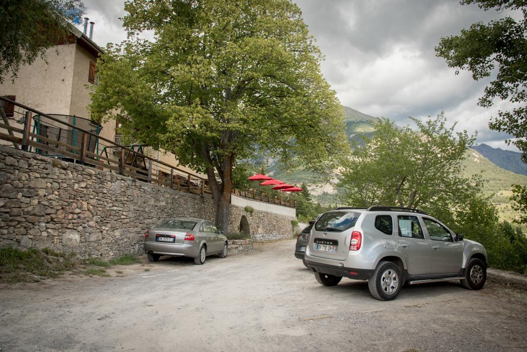 Chalet Les Moineaux Chambres D'Hotes Jausiers Eksteriør billede