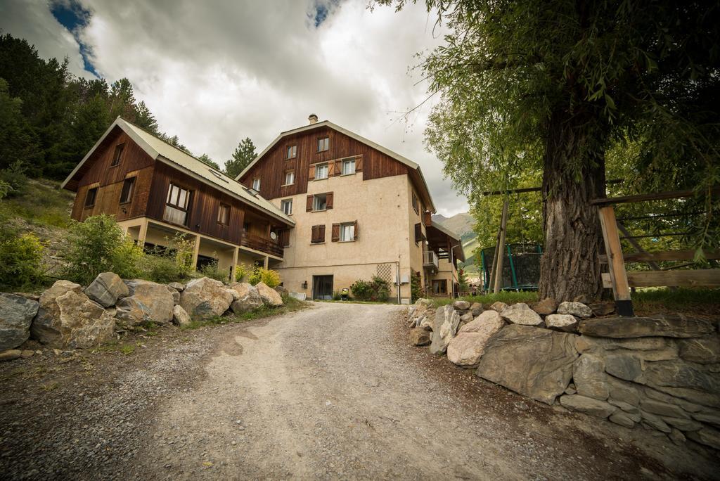 Chalet Les Moineaux Chambres D'Hotes Jausiers Eksteriør billede